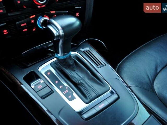 Сірий Ауді А4, об'ємом двигуна 1.98 л та пробігом 194 тис. км за 9999 $, фото 33 на Automoto.ua