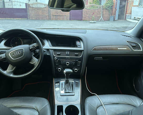 Серый Ауди А4, объемом двигателя 2 л и пробегом 212 тыс. км за 13500 $, фото 14 на Automoto.ua