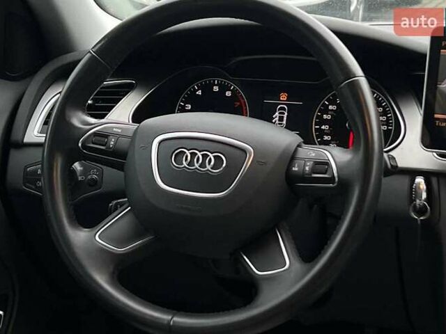 Сірий Ауді А4, об'ємом двигуна 1.98 л та пробігом 255 тис. км за 12700 $, фото 14 на Automoto.ua