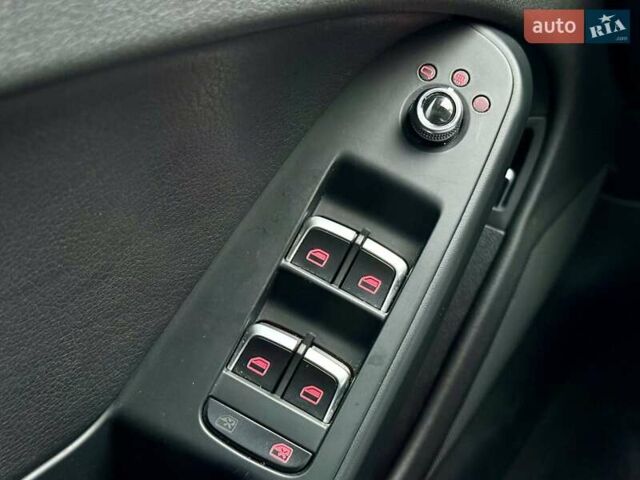 Сірий Ауді А4, об'ємом двигуна 2 л та пробігом 152 тис. км за 13200 $, фото 20 на Automoto.ua