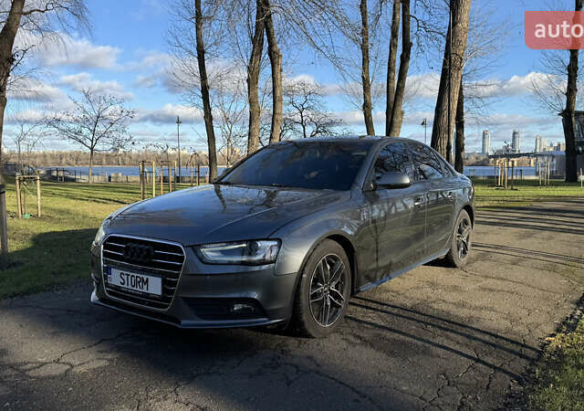 Сірий Ауді А4, об'ємом двигуна 1.98 л та пробігом 208 тис. км за 12000 $, фото 2 на Automoto.ua