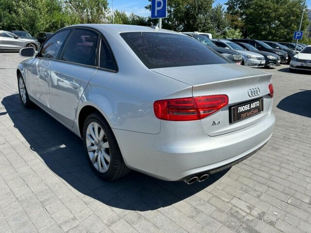Серый Ауди А4, объемом двигателя 2 л и пробегом 171 тыс. км за 10300 $, фото 6 на Automoto.ua