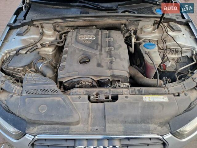 Сірий Ауді А4, об'ємом двигуна 1.98 л та пробігом 223 тис. км за 12300 $, фото 25 на Automoto.ua
