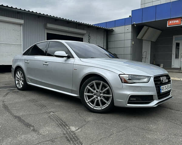 Серый Ауди А4, объемом двигателя 2 л и пробегом 212 тыс. км за 13500 $, фото 4 на Automoto.ua