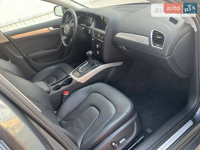 Серый Ауди А4, объемом двигателя 1.98 л и пробегом 186 тыс. км за 12600 $, фото 13 на Automoto.ua