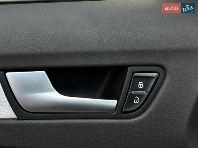 Серый Ауди А4, объемом двигателя 1.98 л и пробегом 258 тыс. км за 9799 $, фото 53 на Automoto.ua