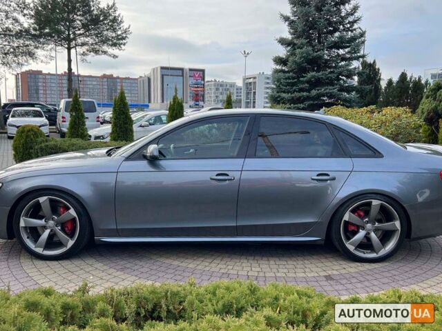Серый Ауди А4, объемом двигателя 2 л и пробегом 207 тыс. км за 11400 $, фото 3 на Automoto.ua