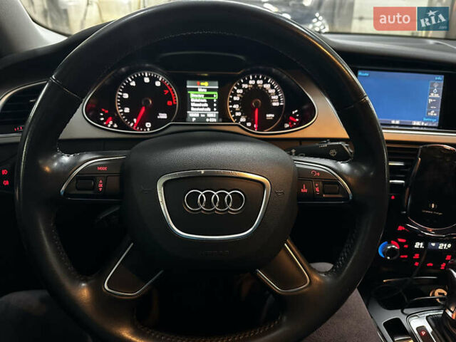 Сірий Ауді А4, об'ємом двигуна 1.98 л та пробігом 196 тис. км за 12000 $, фото 29 на Automoto.ua