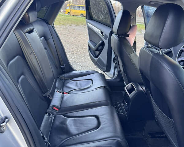 Сірий Ауді А4, об'ємом двигуна 1.98 л та пробігом 276 тис. км за 11800 $, фото 20 на Automoto.ua