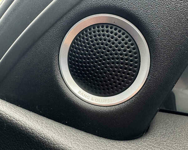 Серый Ауди А4, объемом двигателя 2 л и пробегом 212 тыс. км за 13500 $, фото 13 на Automoto.ua