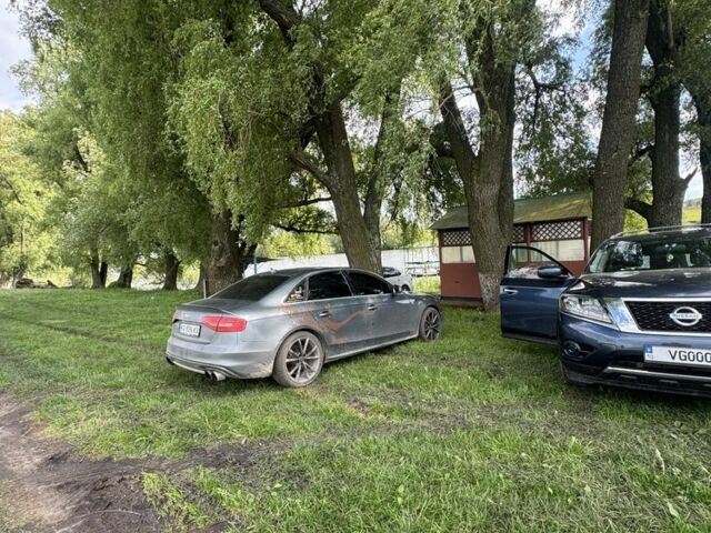 Серый Ауди А4, объемом двигателя 2 л и пробегом 222 тыс. км за 15999 $, фото 21 на Automoto.ua