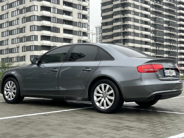 Серый Ауди А4, объемом двигателя 2 л и пробегом 212 тыс. км за 8950 $, фото 11 на Automoto.ua