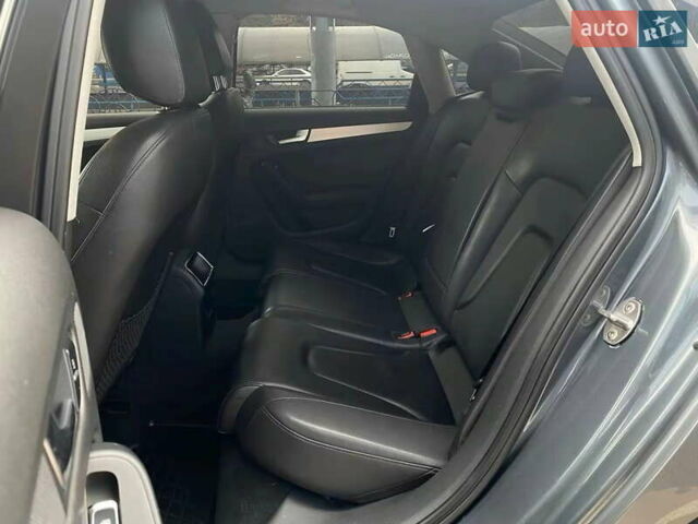 Серый Ауди А4, объемом двигателя 2 л и пробегом 215 тыс. км за 8999 $, фото 17 на Automoto.ua