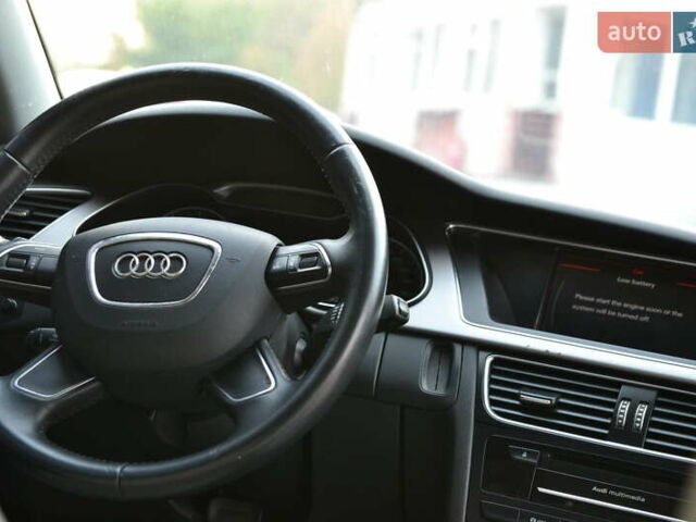 Ауді А4 2013 у Луцьку на Automoto.ua Сірий Ауді А4, об'ємом двигуна 1.98 л та пробігом 156 тис. км за 9999 $, фото 19 на Automoto.ua