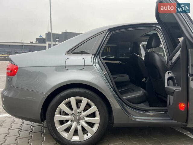 Серый Ауди А4, объемом двигателя 1.98 л и пробегом 215 тыс. км за 8950 $, фото 20 на Automoto.ua