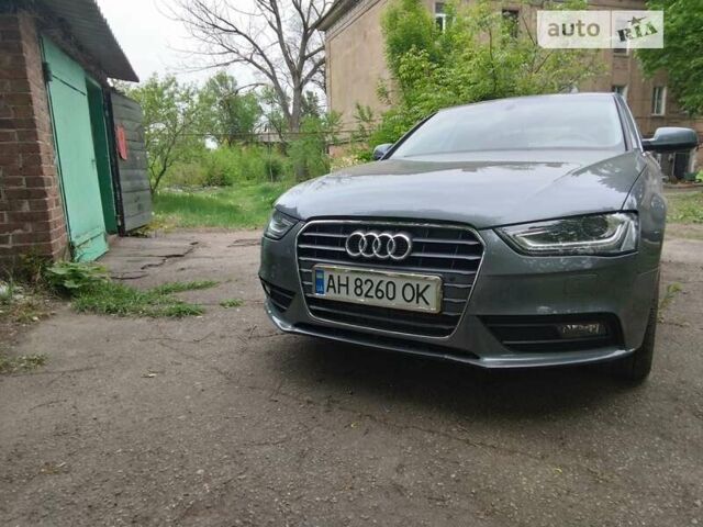 Сірий Ауді А4, об'ємом двигуна 1.98 л та пробігом 208 тис. км за 12800 $, фото 2 на Automoto.ua