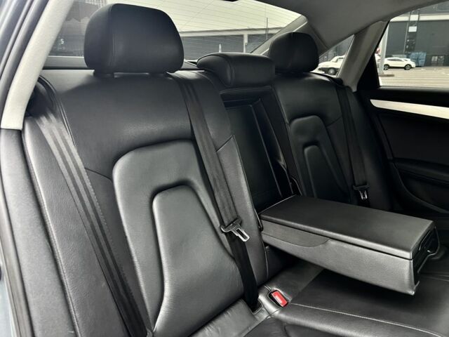 Серый Ауди А4, объемом двигателя 2 л и пробегом 212 тыс. км за 8950 $, фото 19 на Automoto.ua