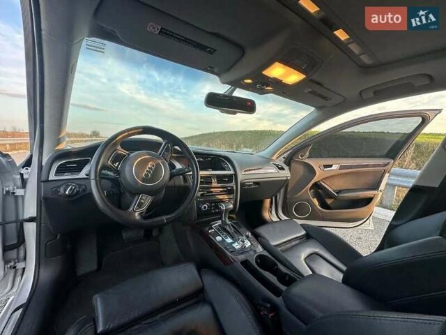 Ауди А4 2013 в Львове на Automoto.ua Серый Ауди А4, объемом двигателя 1.98 л и пробегом 180 тыс. км за 12900 $, фото 9 на Automoto.ua