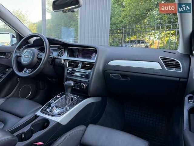Сірий Ауді А4, об'ємом двигуна 1.98 л та пробігом 202 тис. км за 9900 $, фото 37 на Automoto.ua