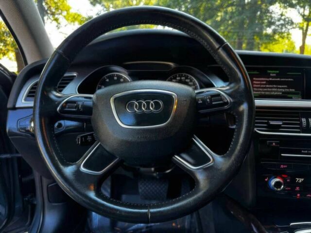 Сірий Ауді А4, об'ємом двигуна 2 л та пробігом 82 тис. км за 8900 $, фото 7 на Automoto.ua