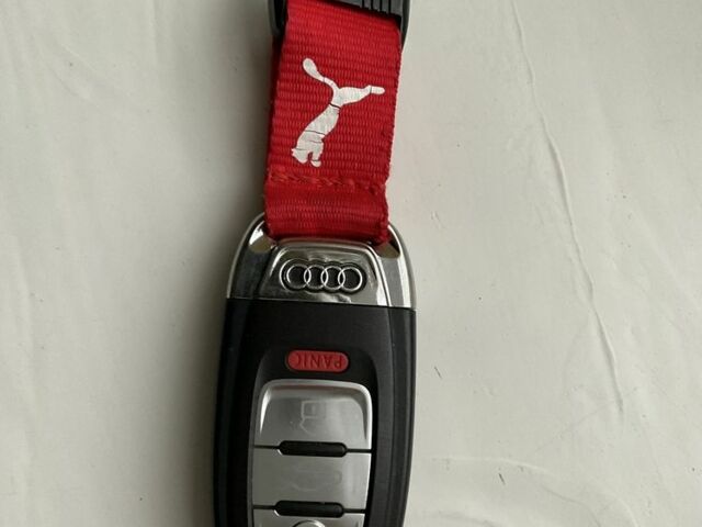 Серый Ауди А4, объемом двигателя 2 л и пробегом 117 тыс. км за 16000 $, фото 2 на Automoto.ua