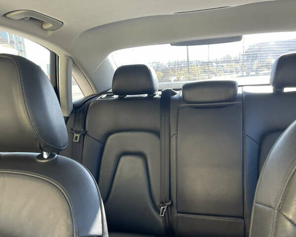 Сірий Ауді А4, об'ємом двигуна 1.98 л та пробігом 149 тис. км за 13800 $, фото 6 на Automoto.ua