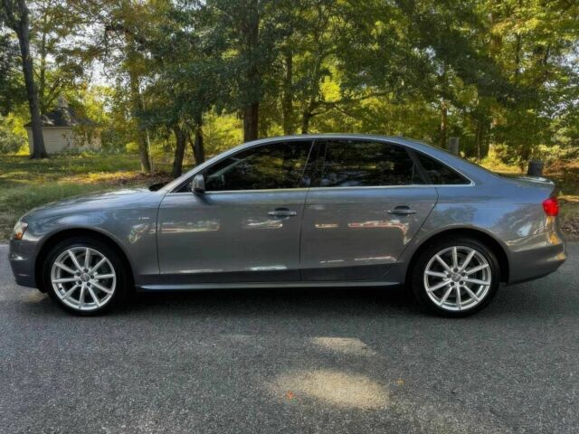 Сірий Ауді А4, об'ємом двигуна 2 л та пробігом 82 тис. км за 8900 $, фото 1 на Automoto.ua