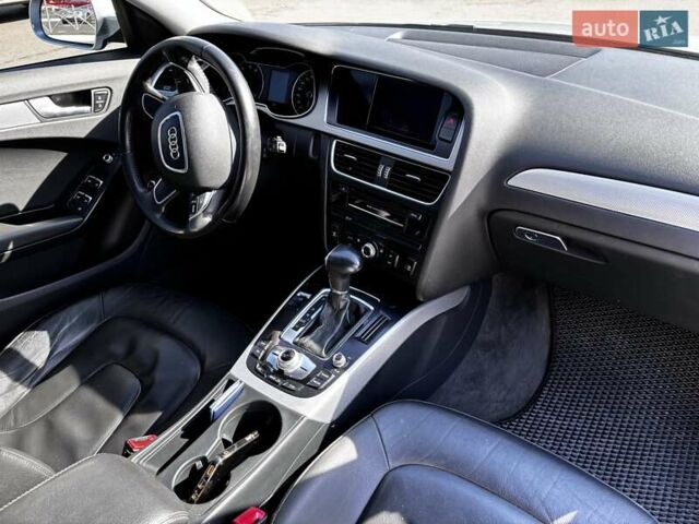 Серый Ауди А4, объемом двигателя 2 л и пробегом 165 тыс. км за 13000 $, фото 6 на Automoto.ua