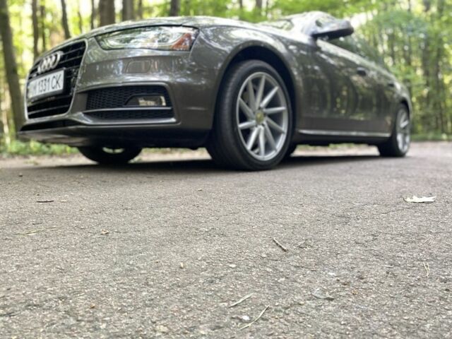 Серый Ауди А4, объемом двигателя 2 л и пробегом 117 тыс. км за 16000 $, фото 4 на Automoto.ua