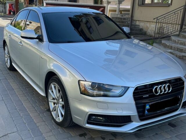 Сірий Ауді А4, об'ємом двигуна 2 л та пробігом 211 тис. км за 12500 $, фото 1 на Automoto.ua