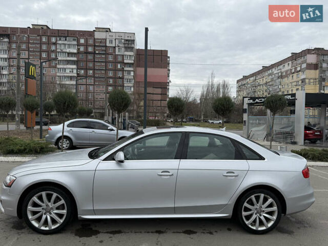 Сірий Ауді А4, об'ємом двигуна 0 л та пробігом 200 тис. км за 13700 $, фото 1 на Automoto.ua