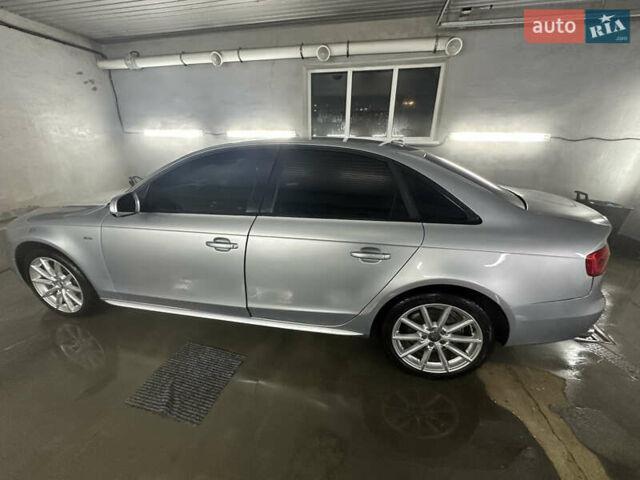 Серый Ауди А4, объемом двигателя 1.98 л и пробегом 175 тыс. км за 13000 $, фото 1 на Automoto.ua