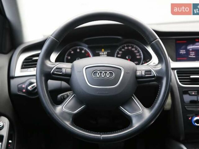 Серый Ауди А4, объемом двигателя 1.98 л и пробегом 151 тыс. км за 13500 $, фото 7 на Automoto.ua