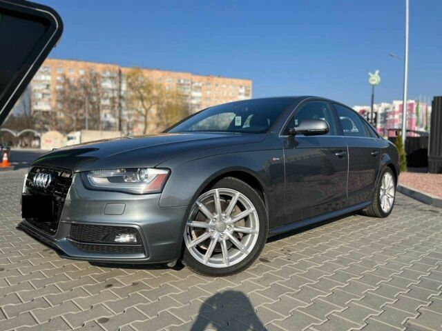 Серый Ауди А4, объемом двигателя 2 л и пробегом 265 тыс. км за 12000 $, фото 5 на Automoto.ua
