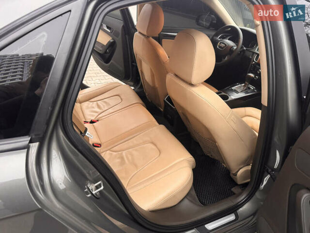 Серый Ауди А4, объемом двигателя 1.98 л и пробегом 203 тыс. км за 9999 $, фото 10 на Automoto.ua