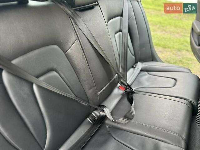 Сірий Ауді А4, об'ємом двигуна 1.98 л та пробігом 171 тис. км за 15000 $, фото 21 на Automoto.ua