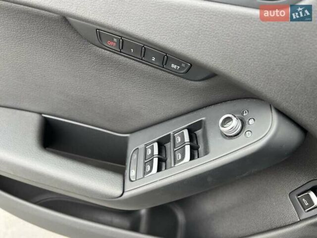 Сірий Ауді А4, об'ємом двигуна 1.98 л та пробігом 110 тис. км за 2900 $, фото 16 на Automoto.ua