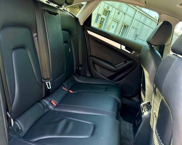 Серый Ауди А4, объемом двигателя 1.98 л и пробегом 235 тыс. км за 12400 $, фото 38 на Automoto.ua