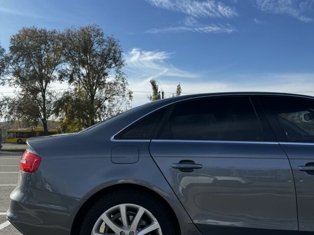 Серый Ауди А4, объемом двигателя 1.98 л и пробегом 183 тыс. км за 11500 $, фото 2 на Automoto.ua