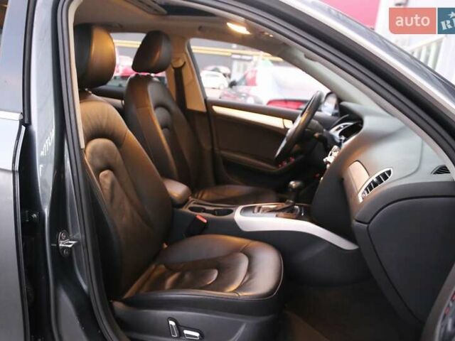 Сірий Ауді А4, об'ємом двигуна 1.98 л та пробігом 127 тис. км за 12900 $, фото 11 на Automoto.ua