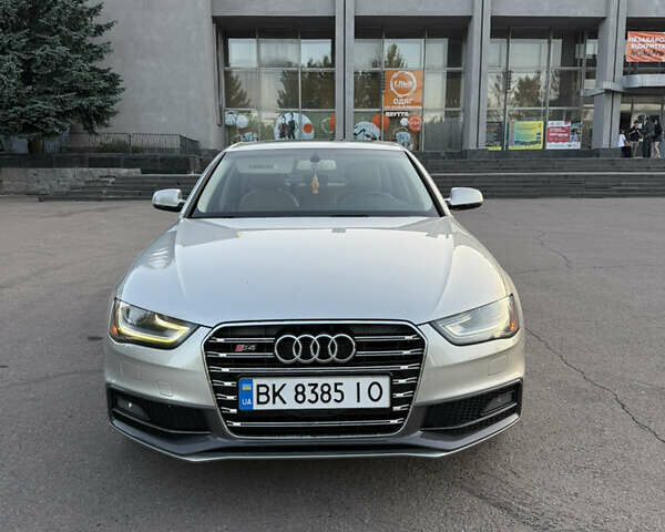 Серый Ауди А4, объемом двигателя 1.98 л и пробегом 191 тыс. км за 13200 $, фото 1 на Automoto.ua