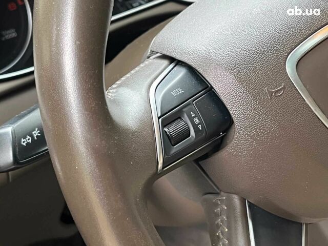 Серый Ауди А4, объемом двигателя 2 л и пробегом 127 тыс. км за 12790 $, фото 33 на Automoto.ua