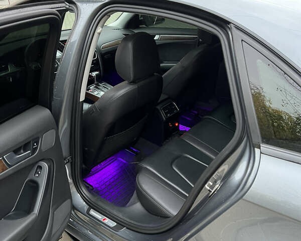 Сірий Ауді А4, об'ємом двигуна 2 л та пробігом 163 тис. км за 14150 $, фото 9 на Automoto.ua