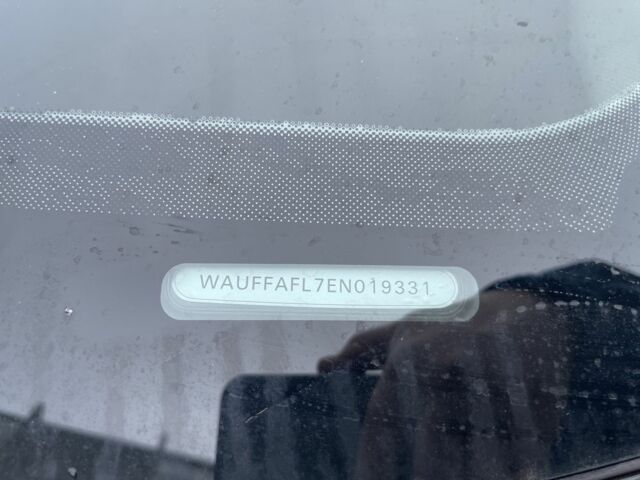 Сірий Ауді А4, об'ємом двигуна 2 л та пробігом 211 тис. км за 12500 $, фото 13 на Automoto.ua