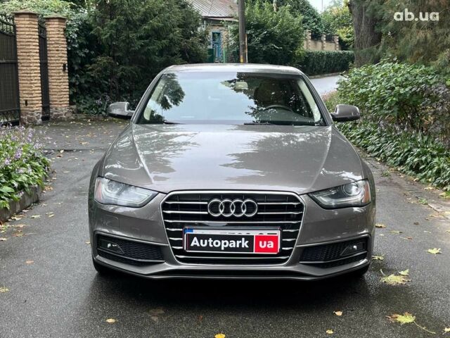 Серый Ауди А4, объемом двигателя 2 л и пробегом 127 тыс. км за 12790 $, фото 1 на Automoto.ua