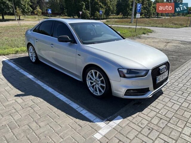 Ауди А4 2014 в Днепре (Днепропетровске) на Automoto.ua Серый Ауди А4, объемом двигателя 1.98 л и пробегом 96 тыс. км за 13500 $, фото 4 на Automoto.ua