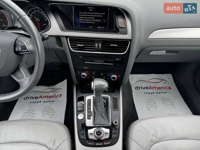 Серый Ауди А4, объемом двигателя 2 л и пробегом 183 тыс. км за 10900 $, фото 12 на Automoto.ua