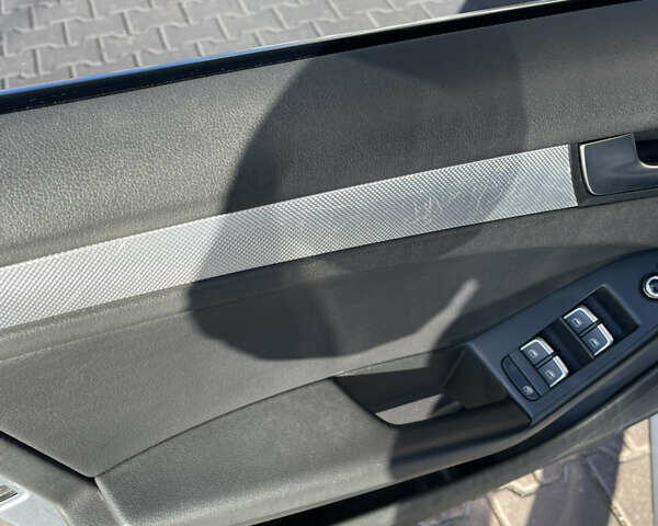 Сірий Ауді А4, об'ємом двигуна 1.98 л та пробігом 149 тис. км за 13800 $, фото 7 на Automoto.ua