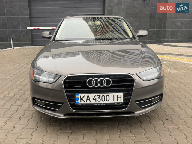 Серый Ауди А4, объемом двигателя 1.98 л и пробегом 203 тыс. км за 9999 $, фото 1 на Automoto.ua