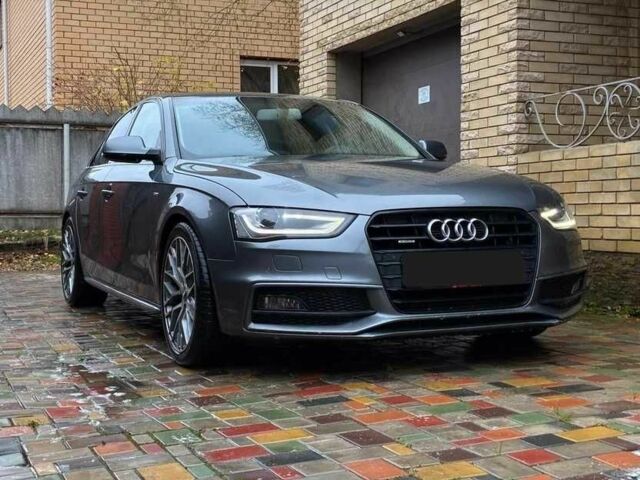 Серый Ауди А4, объемом двигателя 2 л и пробегом 156 тыс. км за 10500 $, фото 2 на Automoto.ua